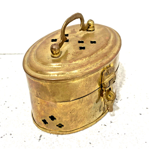 Miniature Brass Cricket Box Top Handle Pierced Metal Oval Hinged Lid Decorative - Picture 6 of 10